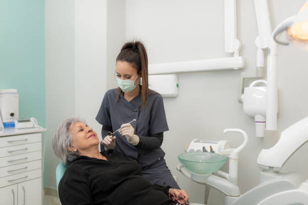 Teeth Whitening in MS